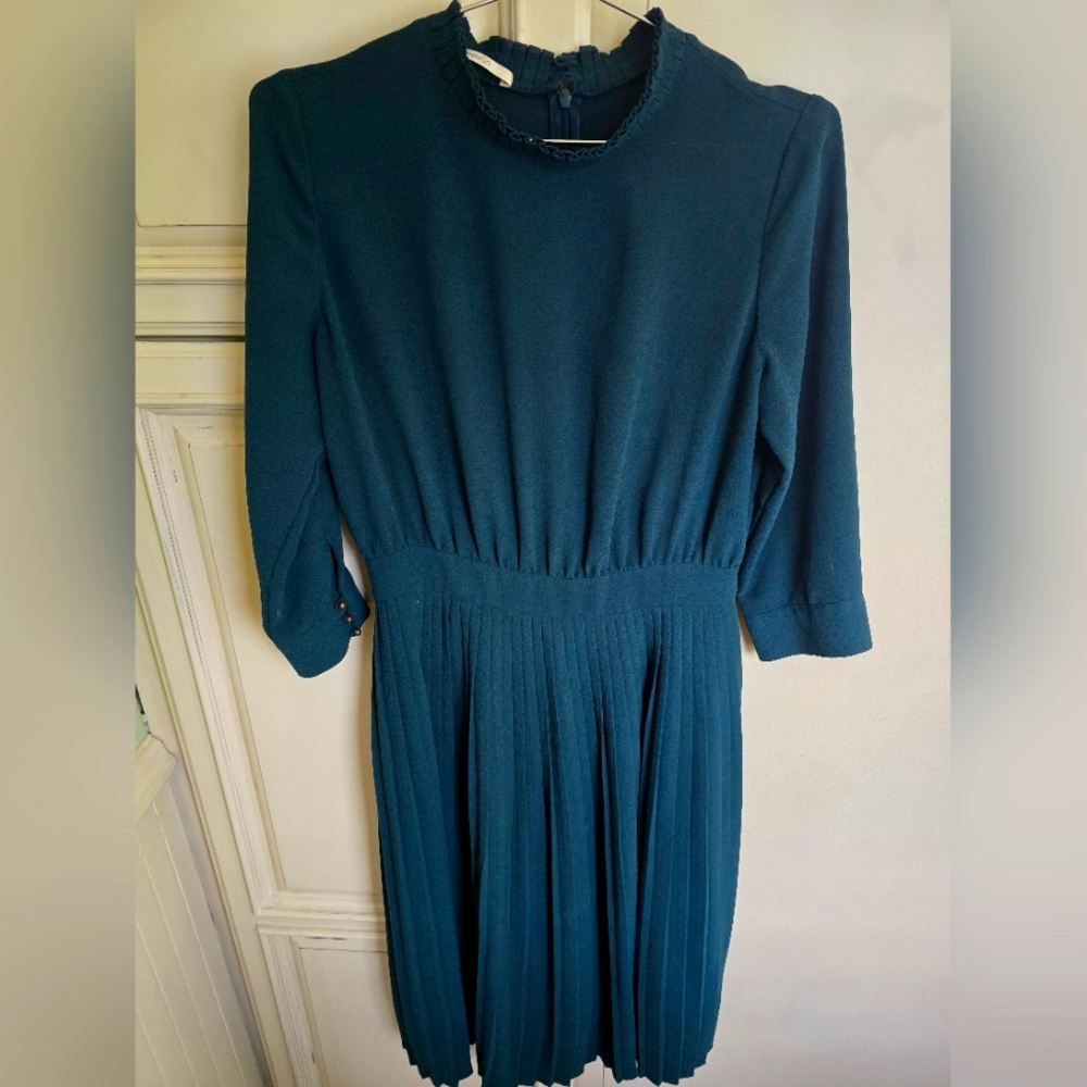 Elegant Long Sleeve Teal Dress